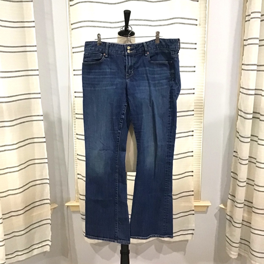 Women's Classic Bootcut Jeans - Blue
